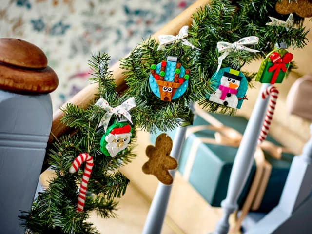 Christmas Ornament Selection - Image 7