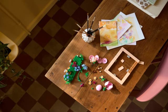 Floral Picture Frame - Image 5