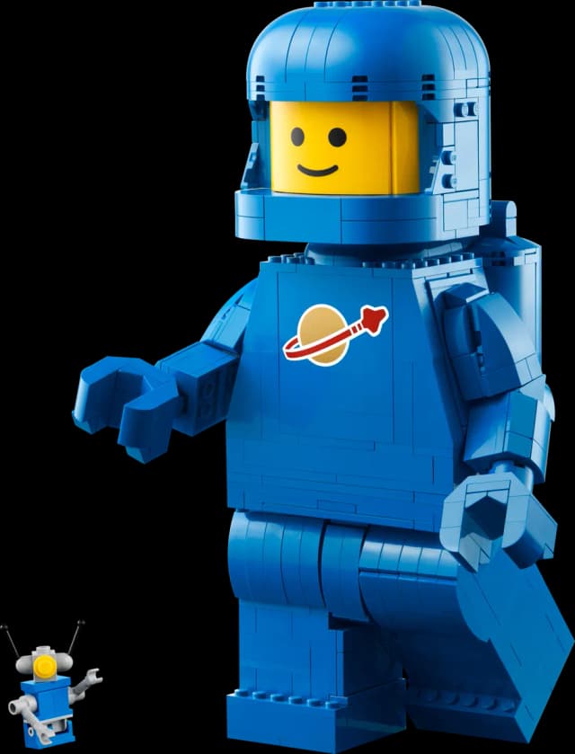 Up-Scaled Blue Astronaut Minifigure - Image 1