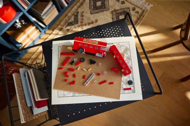 London Bus - Image 8