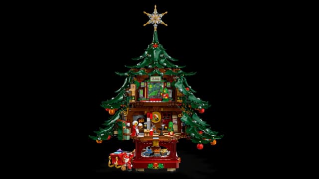 Family Christmas Tree Decoration - Image 12