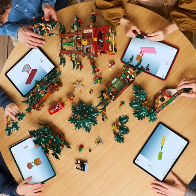 Family Christmas Tree Decoration - Image 10