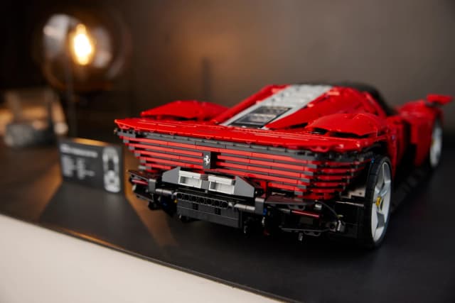 Ferrari Daytona SP3 - Image 12