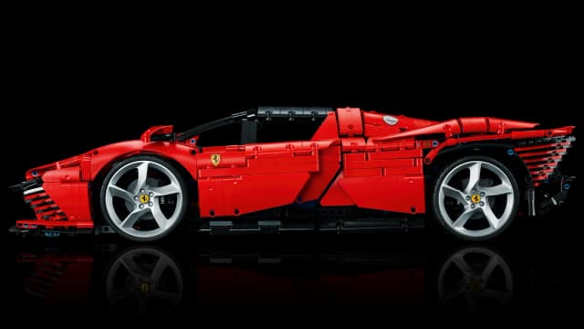 Ferrari Daytona SP3 - Image 13