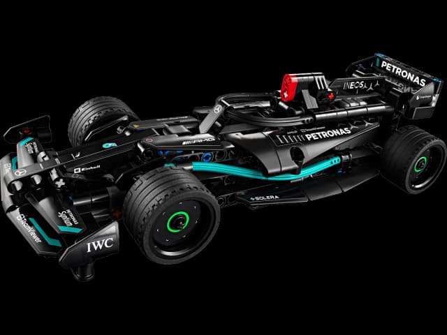 Mercedes-AMG F1 W14 E Performance Pull-Back - Image 2