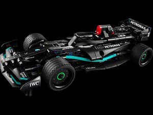 Mercedes-AMG F1 W14 E Performance Pull-Back