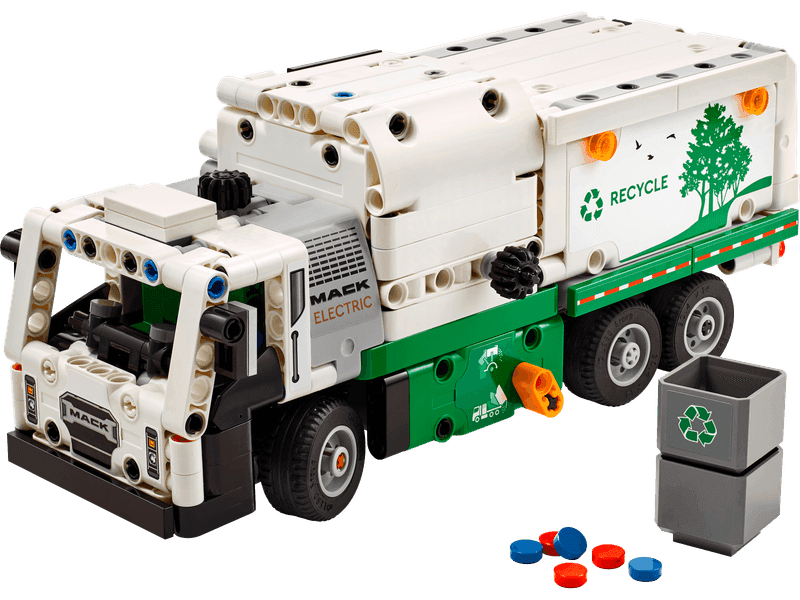 Mack® LR Electric Garbage Truck