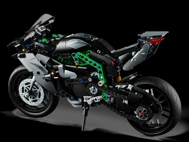 Kawasaki Ninja H2R Motorcycle - Image 7