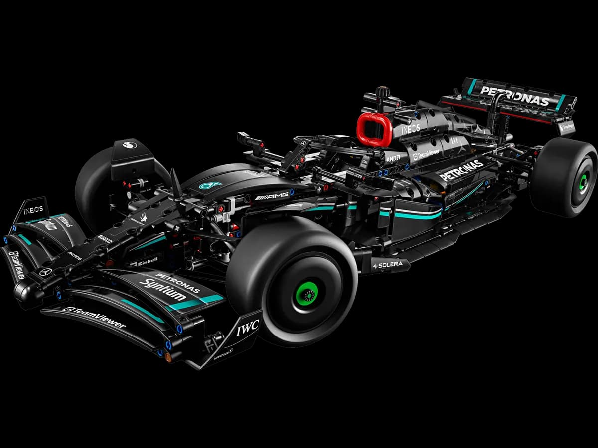 Mercedes-AMG F1 W14 E Performance