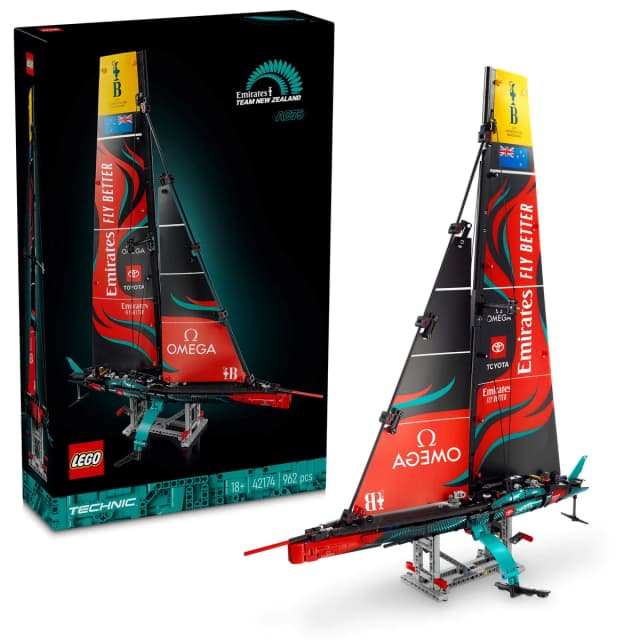 Emirates Team New Zealand AC75 Yacht - Image 4