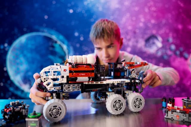 Mars Crew Exploration Rover - Image 11