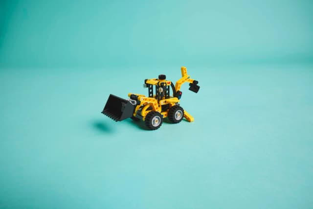 Backhoe Loader - Image 2