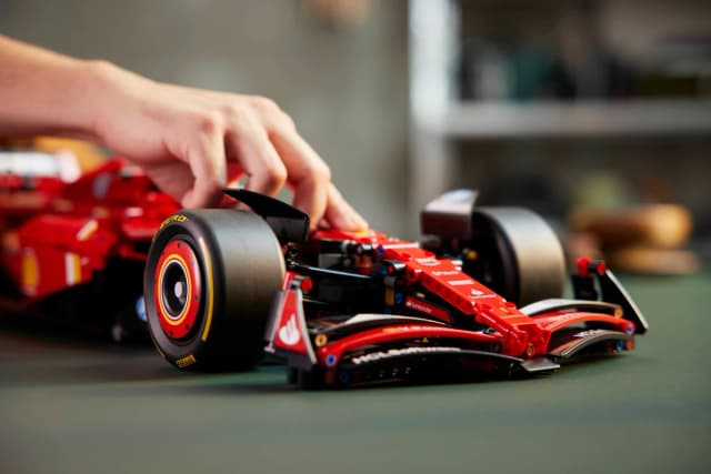 Ferrari SF-24 F1 Car - Image 6