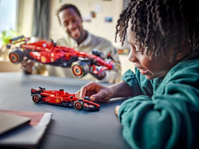 Ferrari SF-24 F1 Car - Image 9