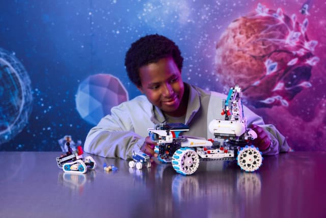 Lunar Outpost® Moon Rover Space Vehicle - Image 6