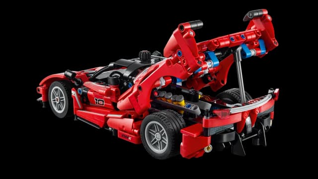 Ferrari FXX K - Image 2