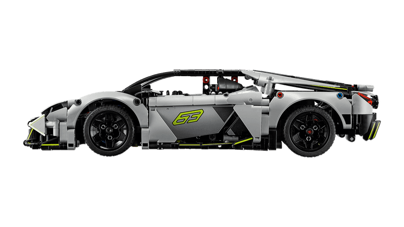 Lamborghini Revuelto Super Sports Car