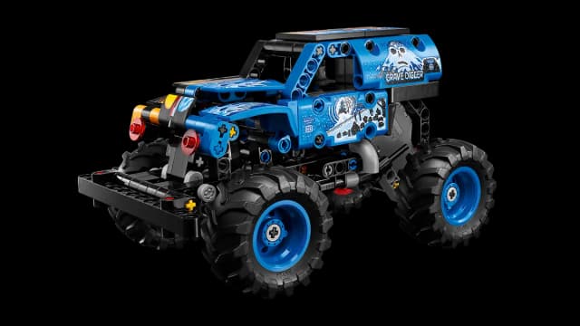 Monster Jam™ Grave Digger™ Fire and Ice - Image 11
