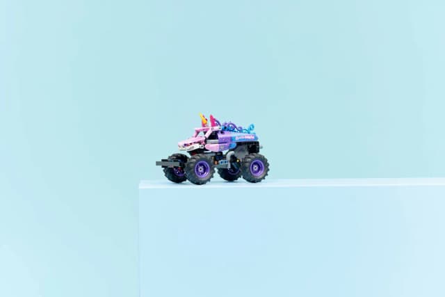 Monster Jam™  Sparkle Smash™ Pull-Back - Image 7