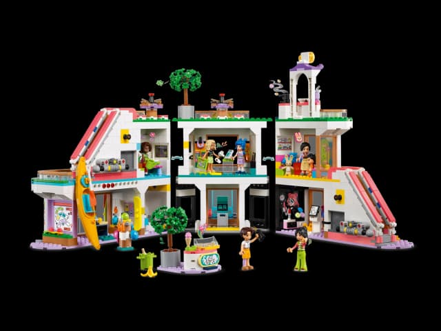 Heartlake City Shopping Mall - Image 3