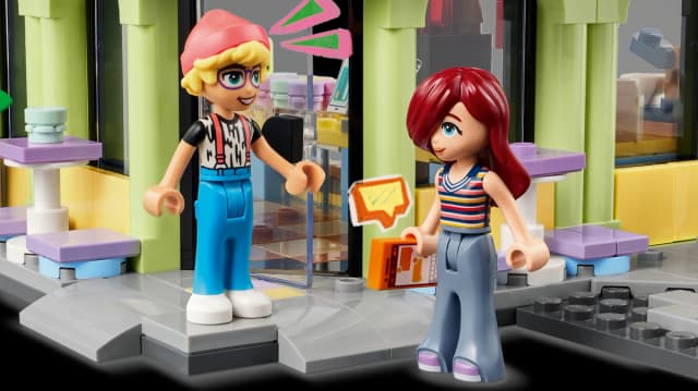 Heartlake City Café - Image 11