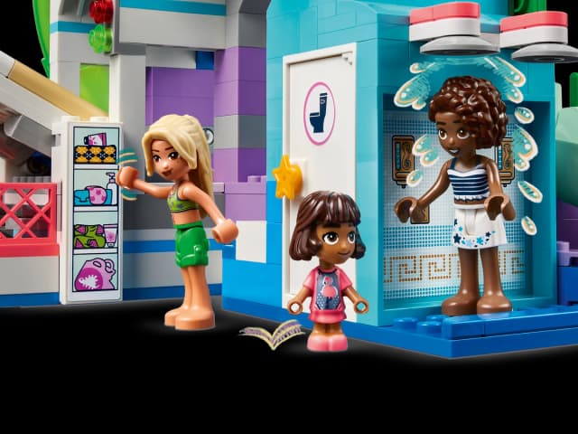 Heartlake City Water Park - Image 2