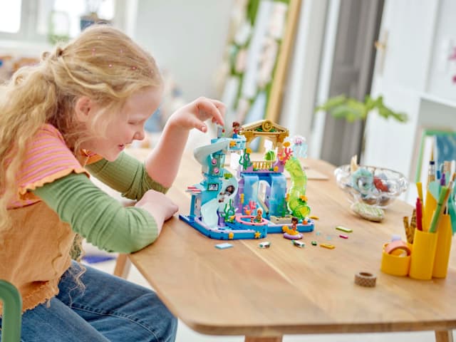 Heartlake City Water Park - Image 9