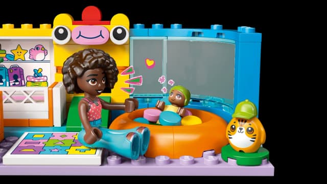Aliya's Baby Sister's Playroom - Image 4