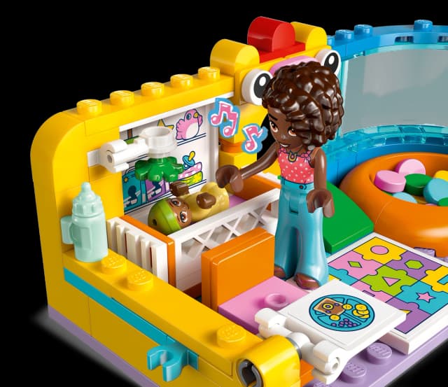 Aliya's Baby Sister's Playroom - Image 6