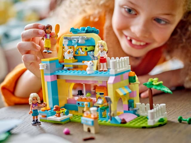 Pet Accessories Shop - Image 7