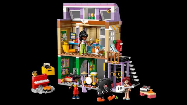 Music Store & Apartment - Image 3