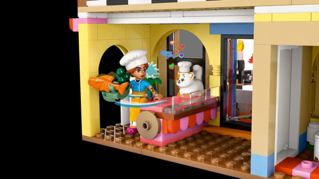 Restaurant and Cooking School - Image 13