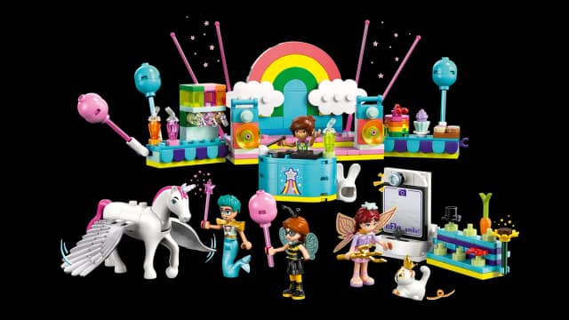 Costume Party with Unicorn & Fairy - Image 9
