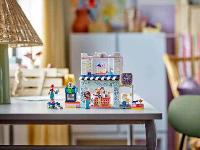 Hair Salon and Accessories Store - Image 5