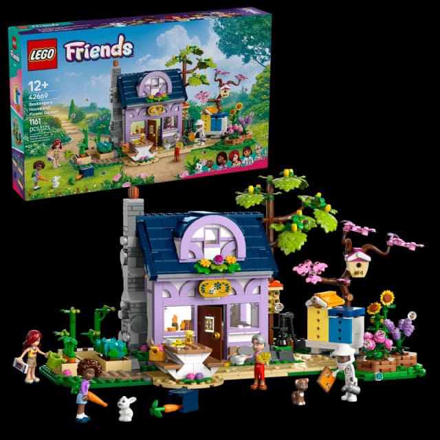 Beekeepers' House and Flower Garden - Image 9