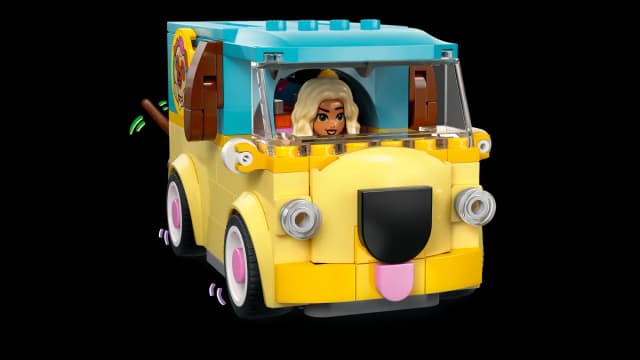 Pet Accessories Van - Image 11