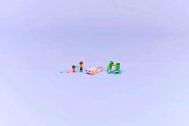 Axolotl Adventure Boat - Image 6