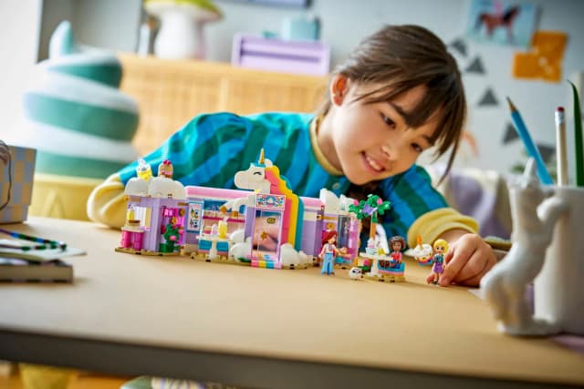 Unicorn Dream Café - Image 5