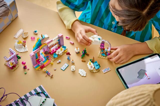 Unicorn Dream Café - Image 3