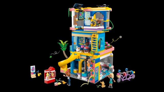 Heartlake City Friends Club House - Image 12