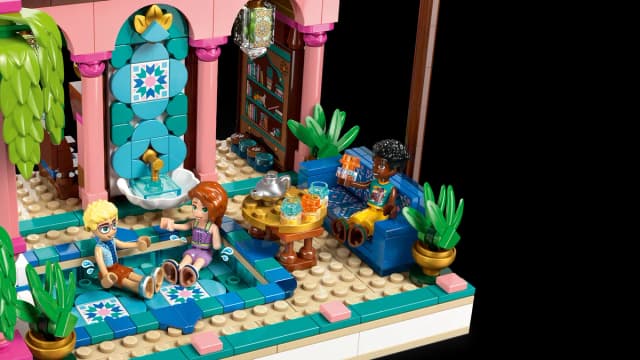 Garden Restaurant - Image 14