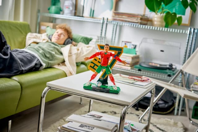 Cristiano Ronaldo – Soccer Legend - Image 7