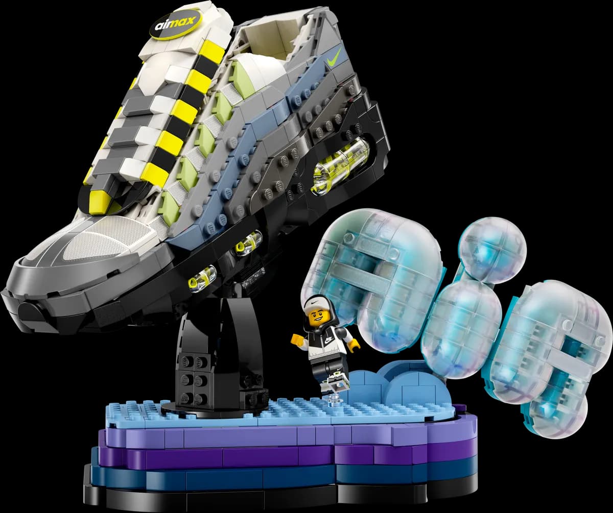Nike Air Max 95 x LEGO® Set