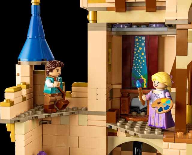 Disney Castle - Image 2