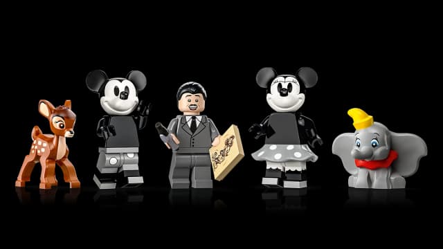 Walt Disney Tribute Camera - Image 8