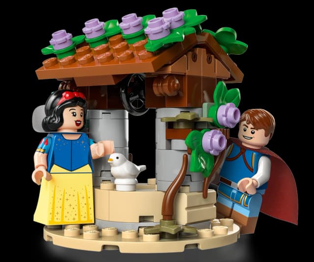 Snow White and the Seven Dwarfs' Cottage - Image 7