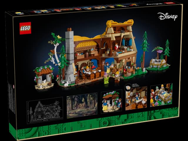 Snow White and the Seven Dwarfs' Cottage - Image 8