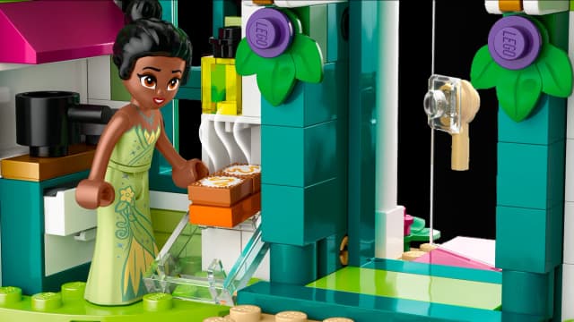 Disney Princess Market Adventure - Image 12