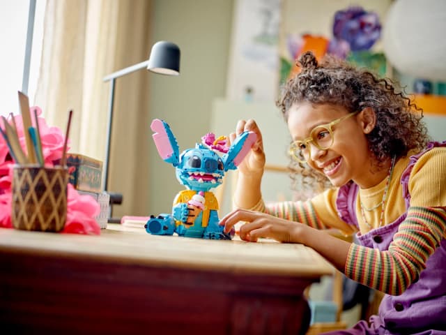 Stitch - Image 7