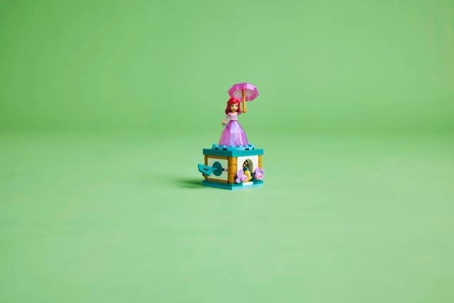 Twirling Ariel - Image 3